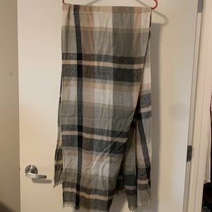 Nordstrom BP burberry pattern scarf